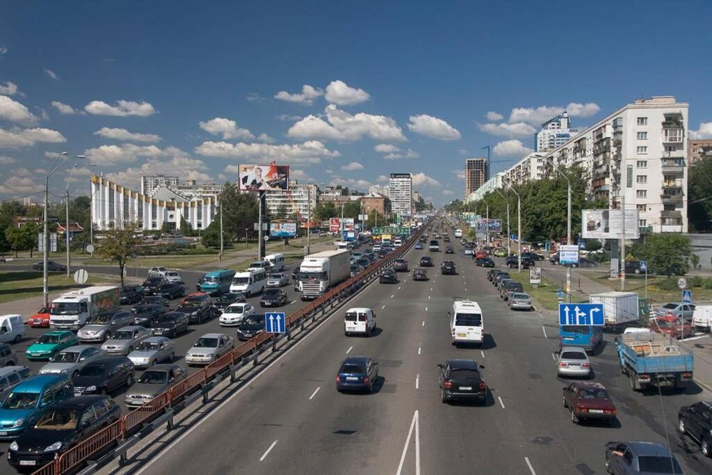 Loft Studio Near Smart Plaza Polytech, Center Kiev Exterior foto